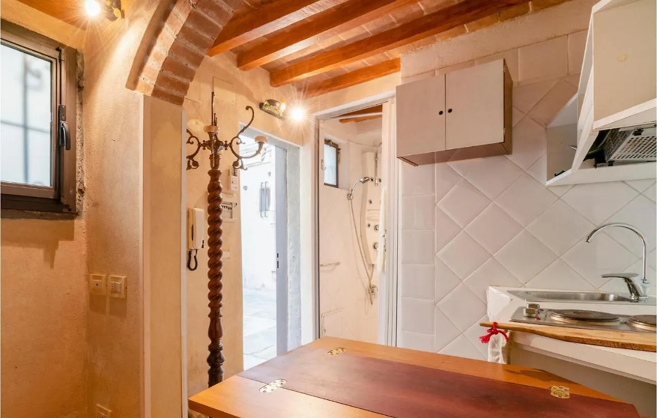 Amazing Apartment In Firenze With Kitchen Italy