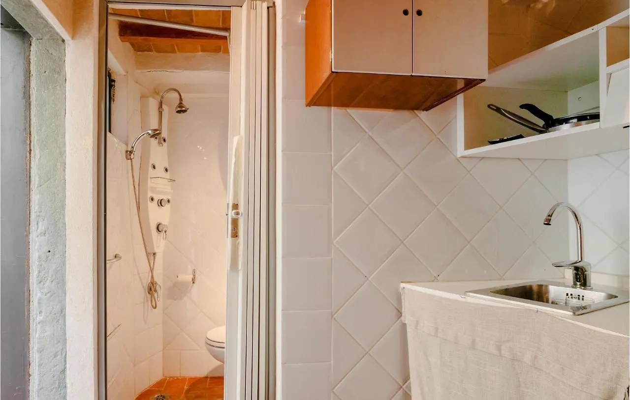Amazing Apartment In Firenze With Kitchen Italy